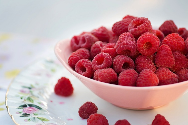 Raspberries are another keto fruit